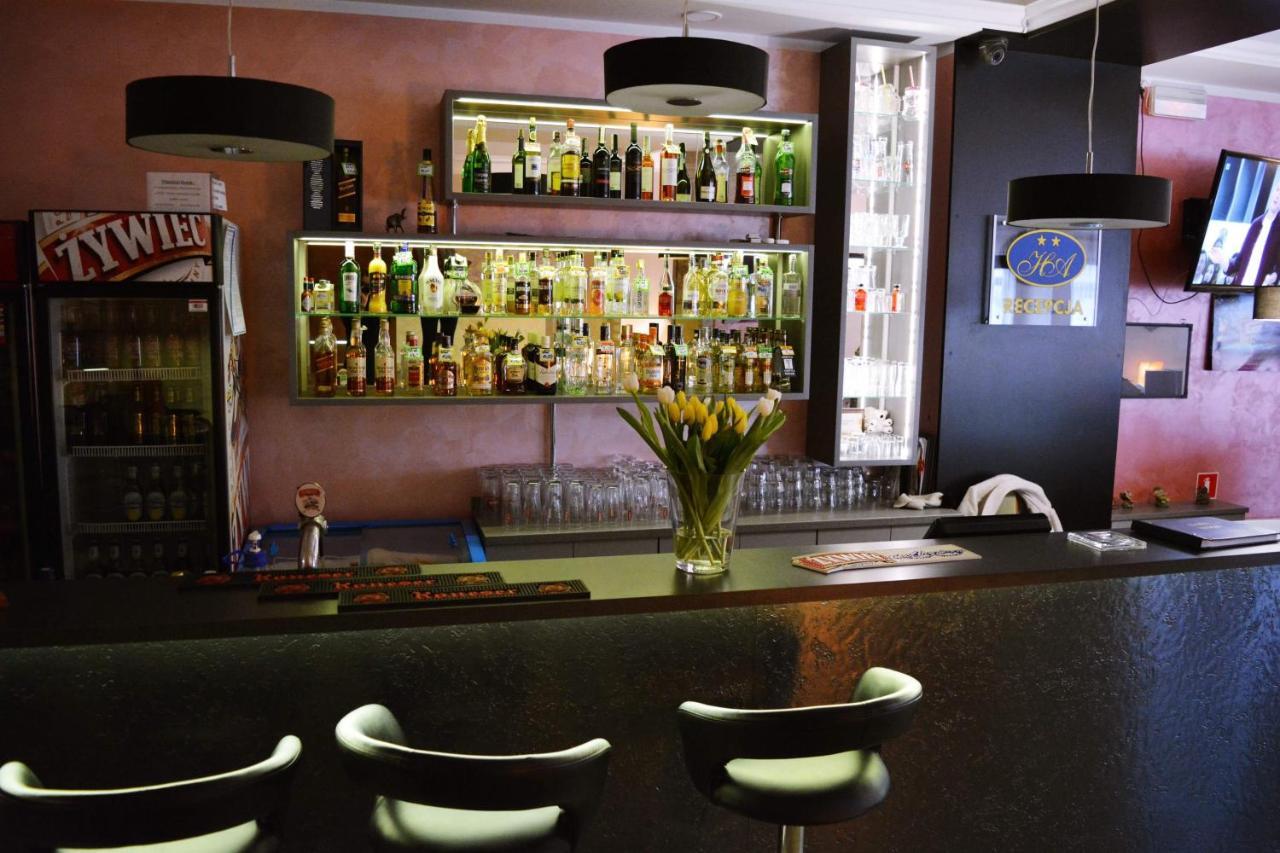 קוטנו Hotel Awis מראה חיצוני תמונה